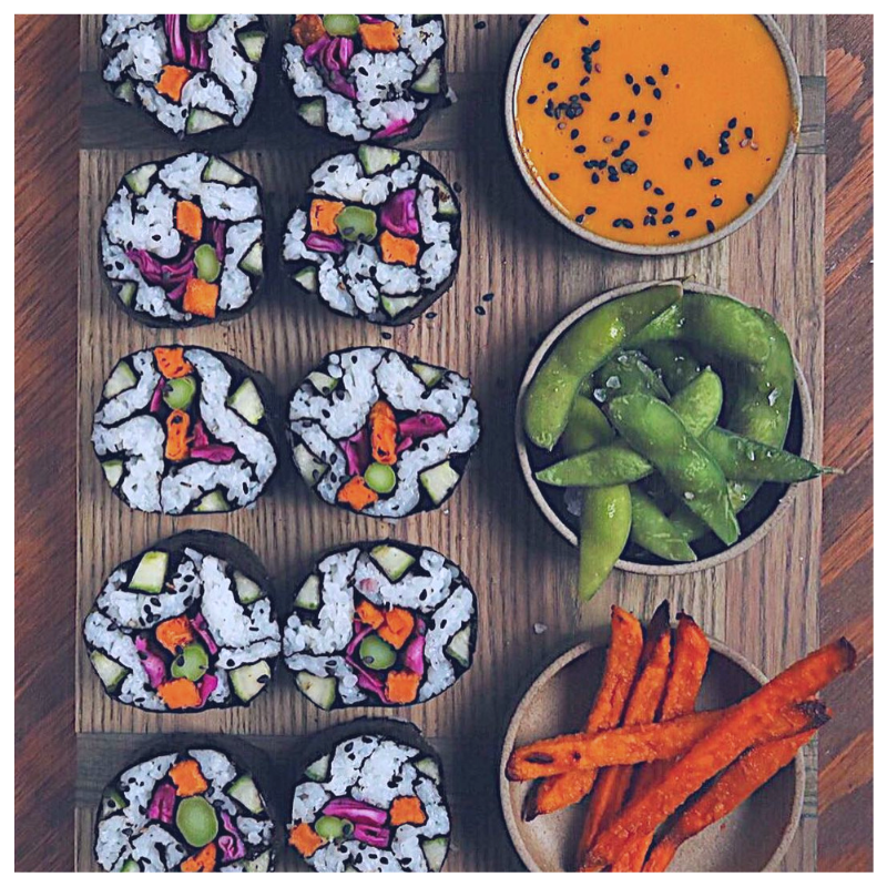 AriaJoy_Health's tweet photo. Baked Sweet Potato Fry Maki Rolls 🧡🧡🧡 with asparagus, cucumber, &amp; pickled cabbage served with ginger miso dressing, edamame, and more fries.

All love from @thevegansara (Instagram)

#bestofvegan #veganrecipe #vegans #veganMakiRolls https://t.co/Au6IJ6QNVs