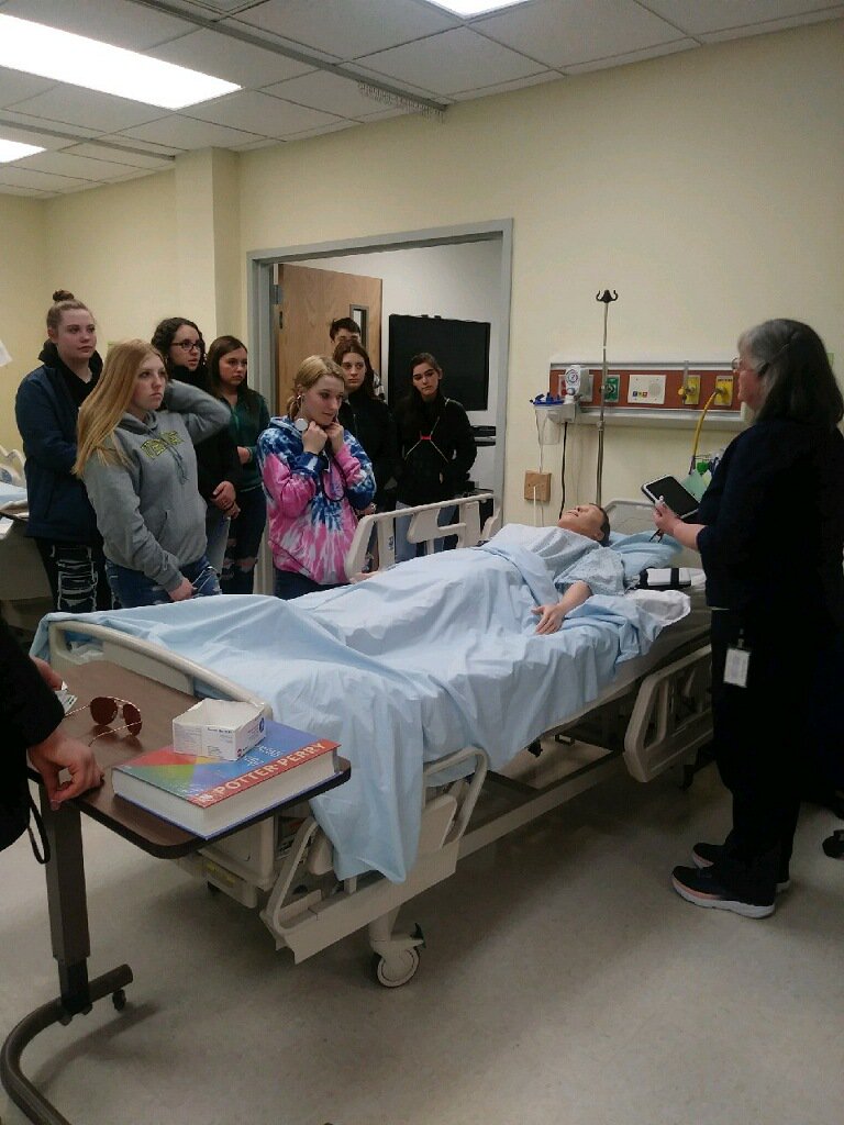 NCUHSLearns's tweet photo. NCU School Counselors Mr. Bumbarger, Ms. Montgomery and @VSAC counselor Angie Ryan-Williams spent the day with our students touring @CastletonEdu and @norwichnews. Many #firstgenerationcollege goers in this stellar group! https://t.co/6QmzIWkh2C