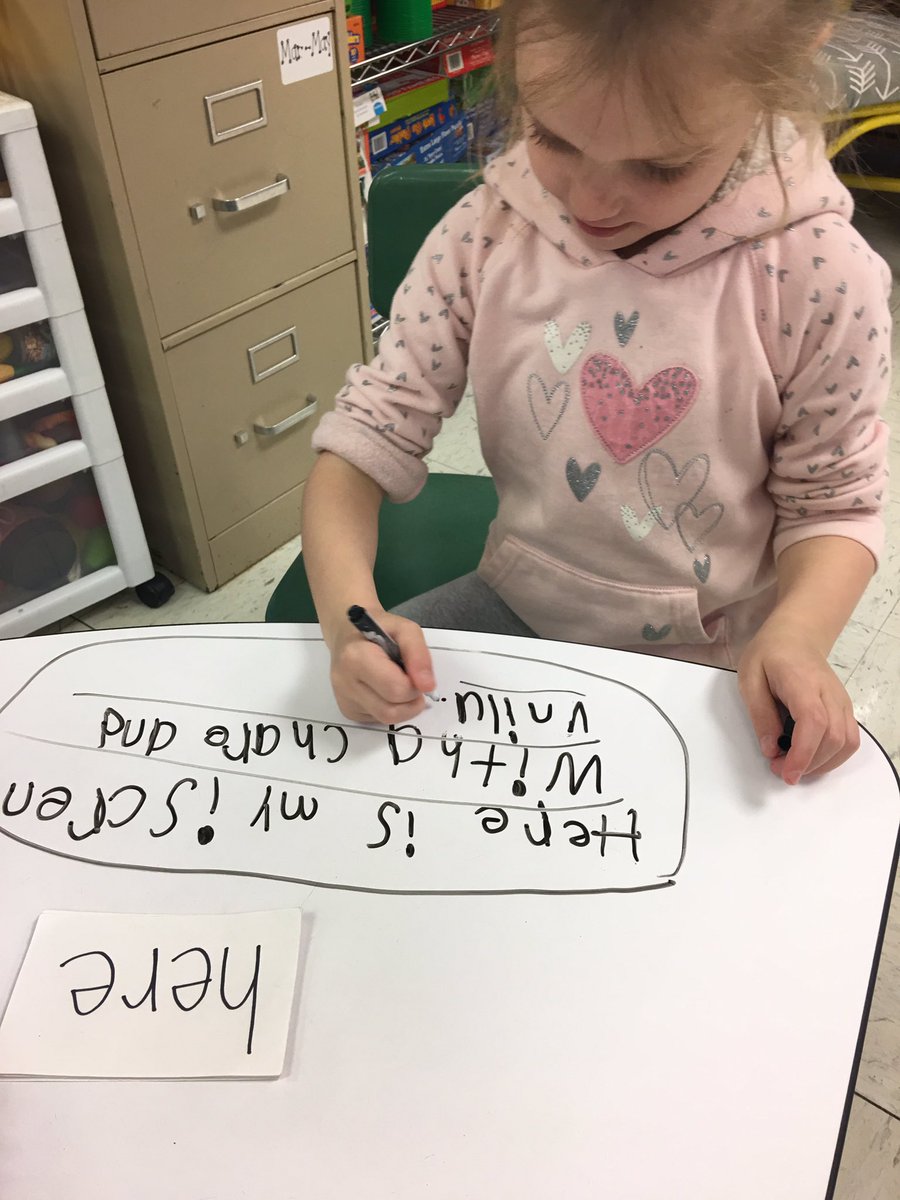 Bcrisher1's tweet photo. Sight word warm up before our guided reading lesson! #learnplaydreamgrow #Kinderchat https://t.co/un92rchxOP