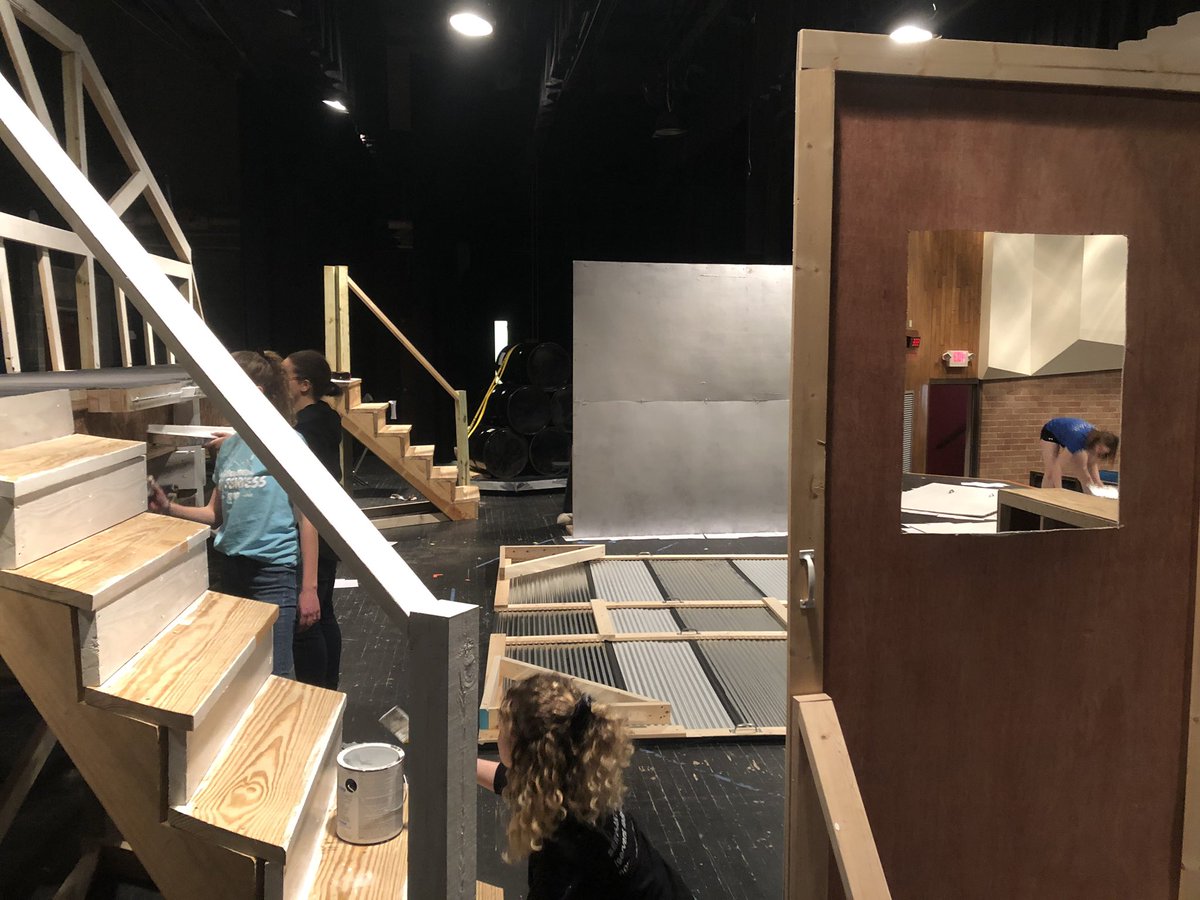 mrfrew's tweet photo. Thanks @AuroraNHS for helping prep the set pieces for Footloose!!! #aurorahuskies https://t.co/H4raAxsmCb