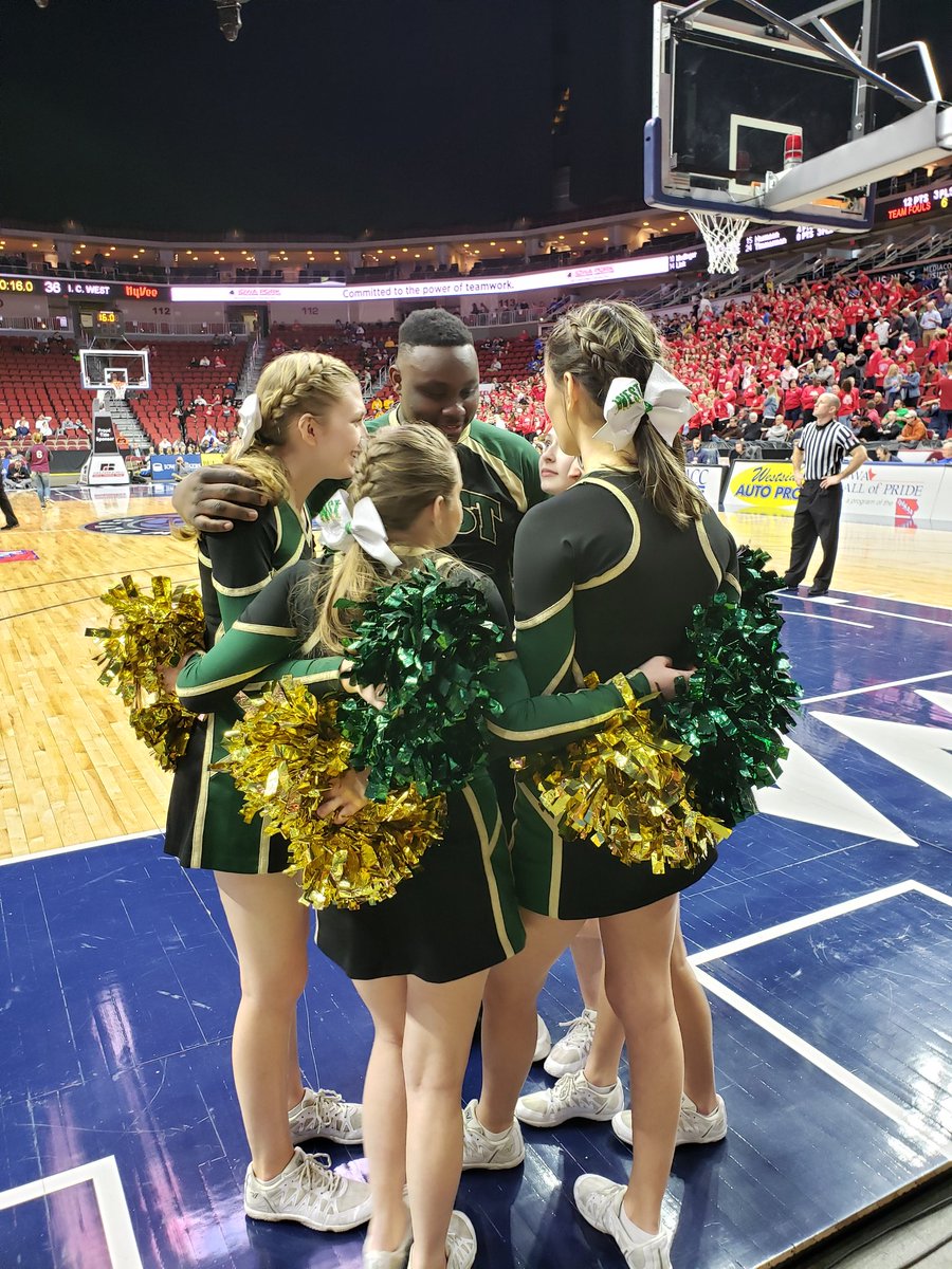 IC West Cheer tweet media