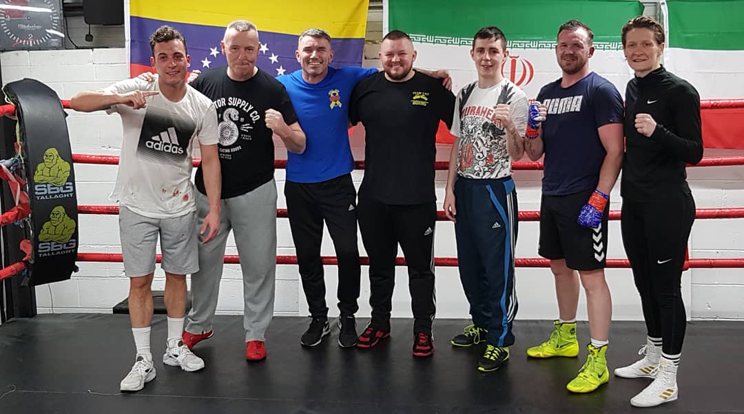 TeamTNT4's tweet photo. Super sparring tonight
@Pajpunisher hasn't lost it 💀
Roll on 30th of March hope everyone is ready because these guys are 🥊
@jake_hanney @GrahamMccormac7
@Siobhan_OL @CarlTheCobra #TEAMTNT #HBA 
#TheWizard #CarlTheCobraMcDonald #GTrain #LightsOutOLeary #GatorDontPlayNoShit https://t.co/eGb5p9kNZW