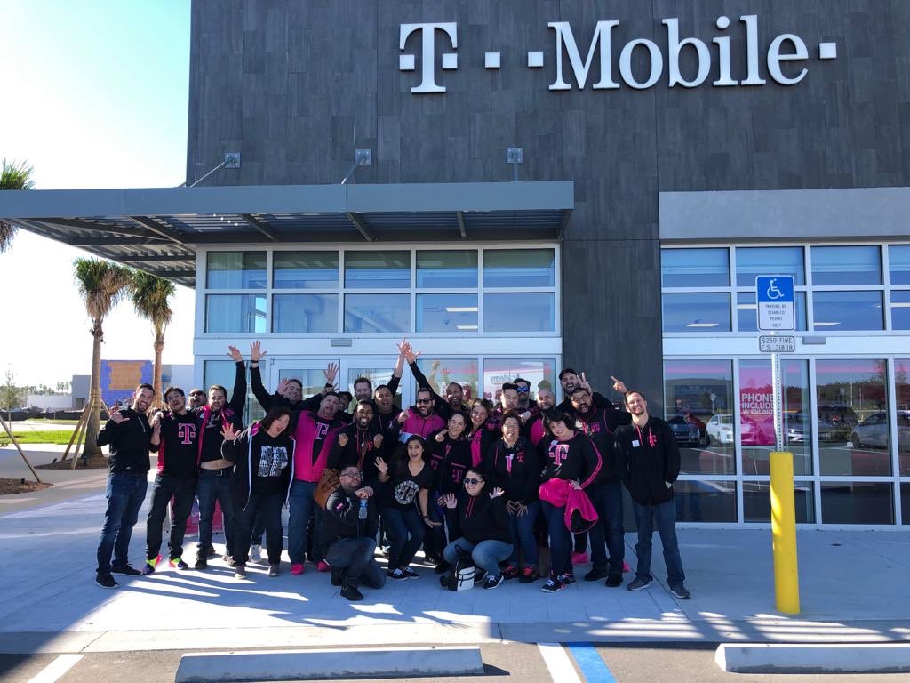 Steven Dewitz (@stevendewitz) on Twitter photo Amazing district meeting with some of the greatest leaders in the world! Excited for our future!! #NorthFLRiseTogether <a href="/JonFreier/">Jon Freier</a> <a href="/bnash001/">Brad Nash</a> <a href="/ARod_013/">Andrés R.</a> <a href="/M_Hodge1/">Matthew Hodge</a> @MsTam_I_Am7 <a href="/DeanaSatow/">Deana Satow</a> Amazing district meeting with some of the greatest leaders in the world! Excited for our future!! #NorthFLRiseTogether <a href="/JonFreier/">Jon Freier</a> <a href="/bnash001/">Brad Nash</a> <a href="/ARod_013/">Andrés R.</a> <a href="/M_Hodge1/">Matthew Hodge</a> @MsTam_I_Am7 <a href="/DeanaSatow/">Deana Satow</a>
