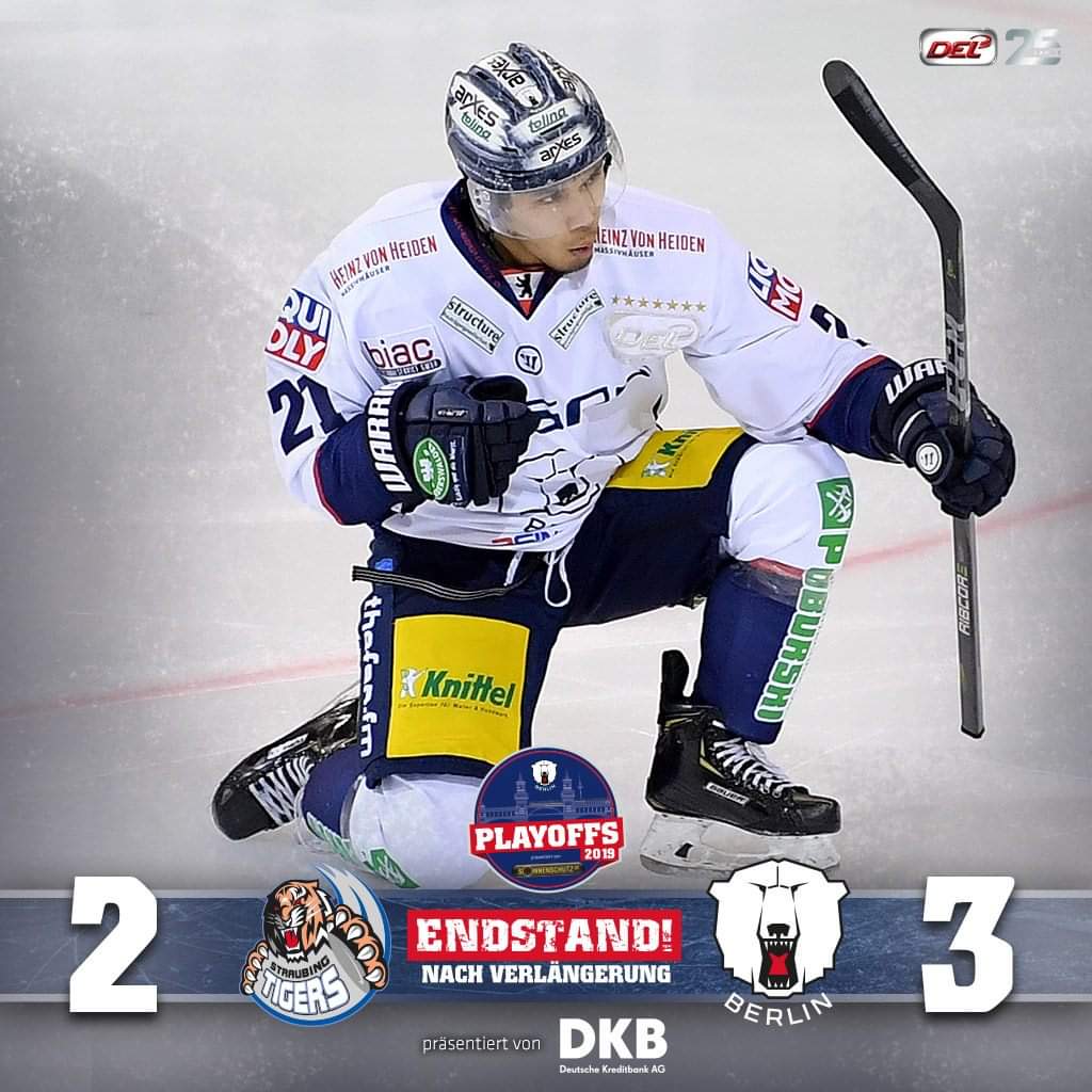 SebastianKnopf's tweet photo. SIEG! Der erste Sieg gegen Straubing, am Freitag machen wir das Viertelfinale klar! #derknopf #geilstezeit #eishockey #eisbaerenberlin #berlin #brandenburg #dynamoberlin https://t.co/Q7Bi7ZNc58
