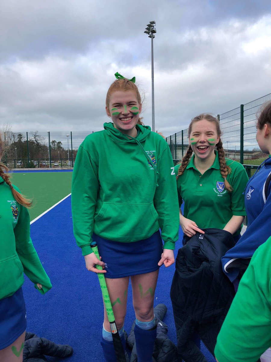 gcswardhouse's tweet photo. SO proud of our Wardies today placing 4th in house hockey + having an AMAZING time while doing it!! Thank you to everyone for playing especially those who have never played hockey before + to those who came to support!!💚💚 #WardArmy #GreenQueens https://t.co/JjOSkhFkKI