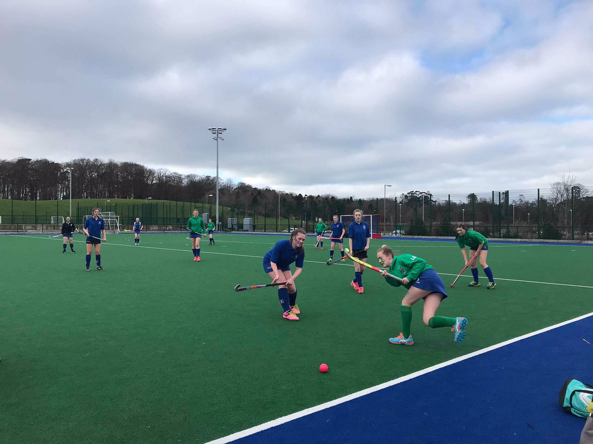 gcswardhouse's tweet photo. SO proud of our Wardies today placing 4th in house hockey + having an AMAZING time while doing it!! Thank you to everyone for playing especially those who have never played hockey before + to those who came to support!!💚💚 #WardArmy #GreenQueens https://t.co/JjOSkhFkKI