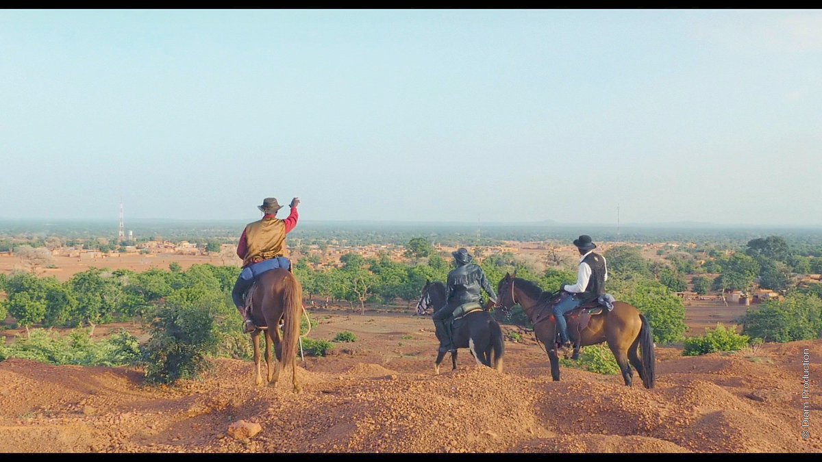 #FESPACO2019 à BOBO DIOULASSO

A l'occasion du cinquantenaire du FESPACO qui sera célébré dans la ville de Sya du 7 au 10 mars 2019, votre film PAS D'OR POUR KALSAKA sera projeté le 8 mars à partir de 19h au Ciné Guimbi en présence du réalisateur K. Michel Zongo. 
#lwili #Burkina