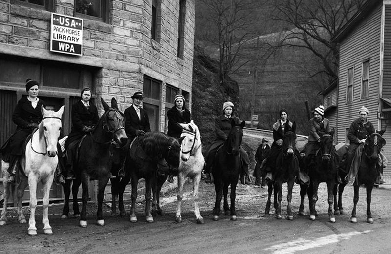 Equine literary activism: Female librarians on horseback delivering books, Kentucky, ca. 1930s via historydaily.org/female-librari…