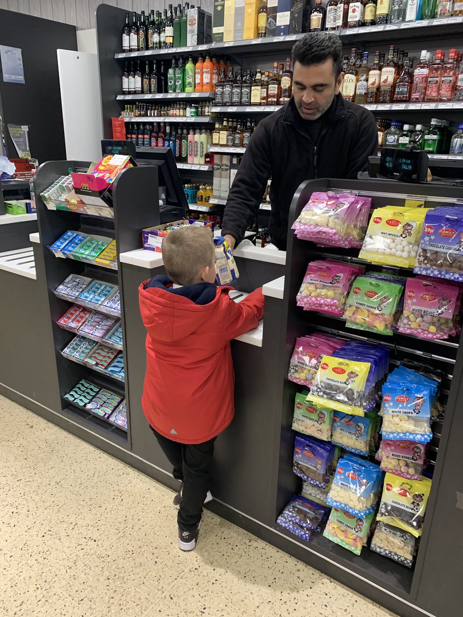MissMachray's tweet photo. Pancake Day in Primary 1 consisted of writing a ‘Pancake Shopping List’ to take over to the shop to buy the ingredients for our pancakes. We had great fun getting to make our own pancakes 🥞 #PancakeDay️ #handlingmoney #independentlearners https://t.co/KFdIgkjHT8