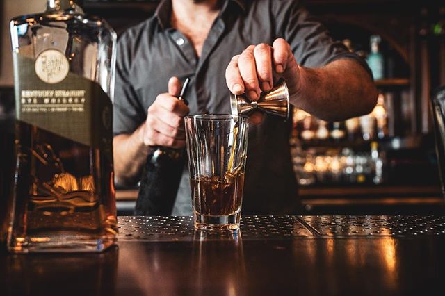 Happy Whiskey Wednesday.
1. Pick your whiskey or ask us for a recommendation.
2. Pick your serve - neat, over ice or in a cocktail.
3. Pay half price starting at 7pm.
4. Enjoy.
.
.
.
.
#deveresdavis #whiskeywednesday #bourbon #bartender #whiskey