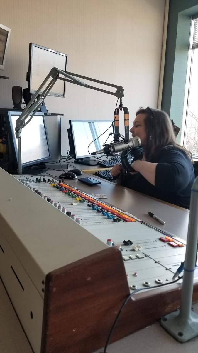 KatyD_00's tweet photo. @GirlScoutCSA CEO Lynne Fugate &amp; I were also able to promote @girlscouts on @wivk1077 with Nikki Thomas! What a great day! https://t.co/G2XIpgEPhW