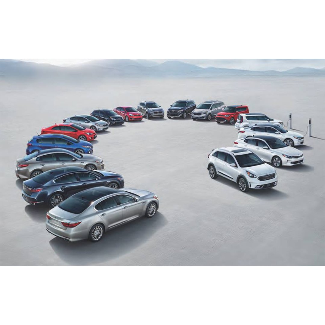 🔧 ❤️ You can trust in our certified service center to take care of any Kia model you have! Click: bit.ly/2GPlm0H to schedule your next service appointment with us!