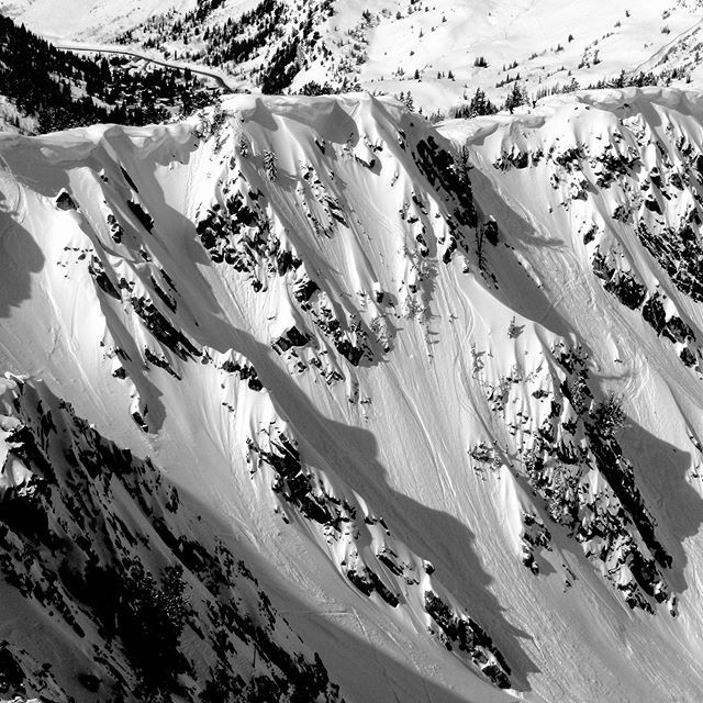 SnowBrains's tweet photo. The gorgeous Wasatch Mountains, UT. 🗓 Yesterday
📸 @snowbrains https://t.co/ACPBpFYqKb https://t.co/IAPoCU5fQl