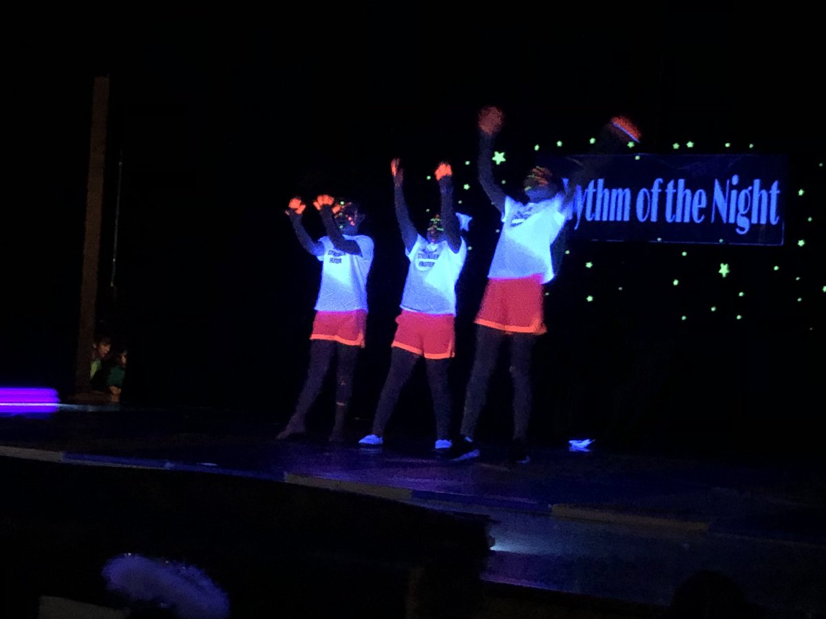 anna_grant's tweet image. Enjoyed watching these girls perform their Rhythm of the Night routine @Midway_Mustangs! #mesEmpowers  #180Midway