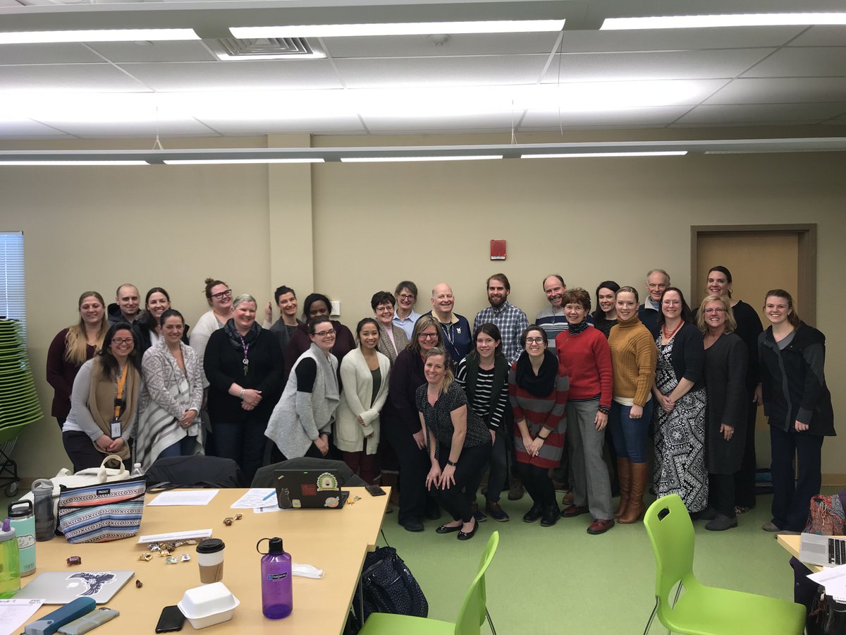 Amazing HPS 9-10th grade ELA teachers celebrate their year of learning and implementing a new curriculum together! @kitpc93 @LJLoomisDavern <a href="/HartfordSuper/">Dr. Andraé Townsel</a>