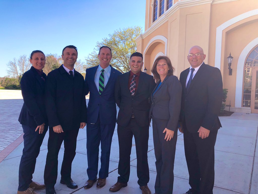 Welcome to the partnership!5 outstanding supervisors enjoying their first MIP presentation. Many more to come! #WestDivision0740, #TogetherWeAreUPS , @FloridaUPSers