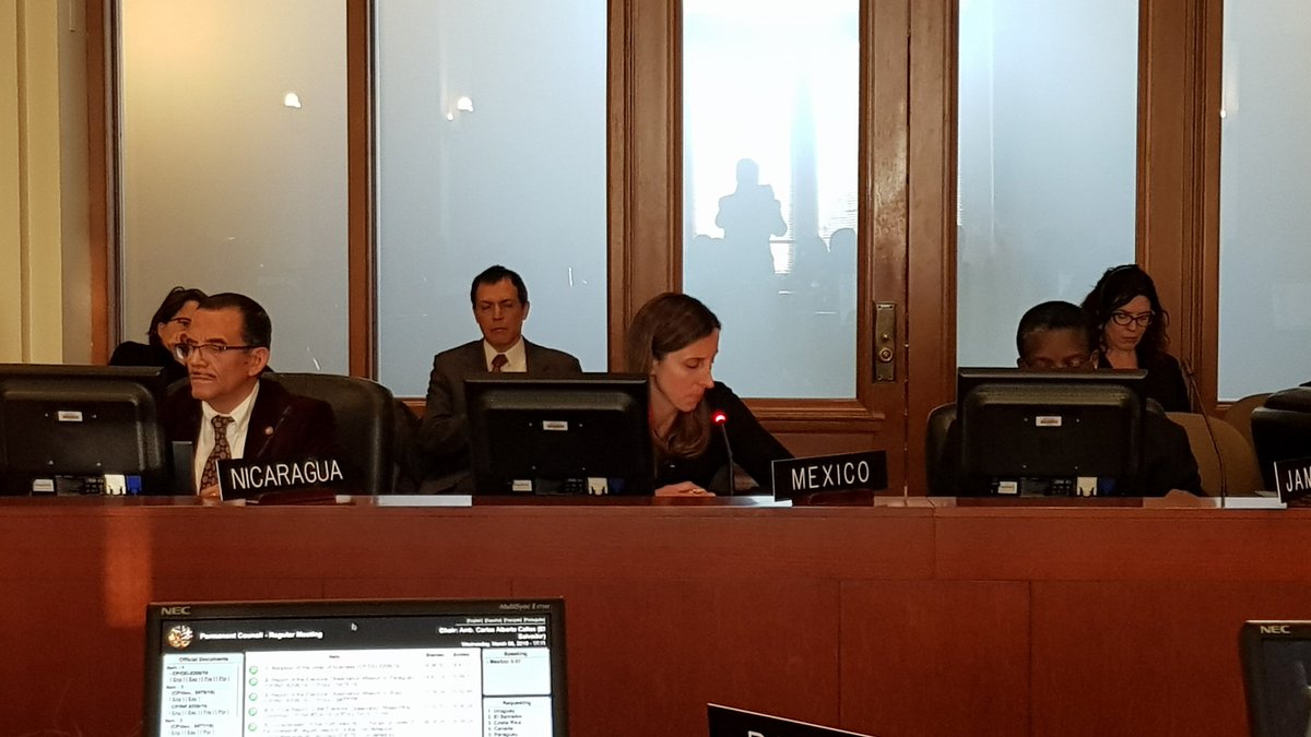 Para conmemorar el #DíaInternacionalDeLaMujer, <a href="/Ximena_mariscal/">Ximena Mariscal</a>, representante alterna de #México ante la #OEA, hace una presentación sobre los alcances y retos que tiene nuestro país en la promoción y respeto de los derechos de las mujeres en todos los ámbitos. #OrgulloSEM
