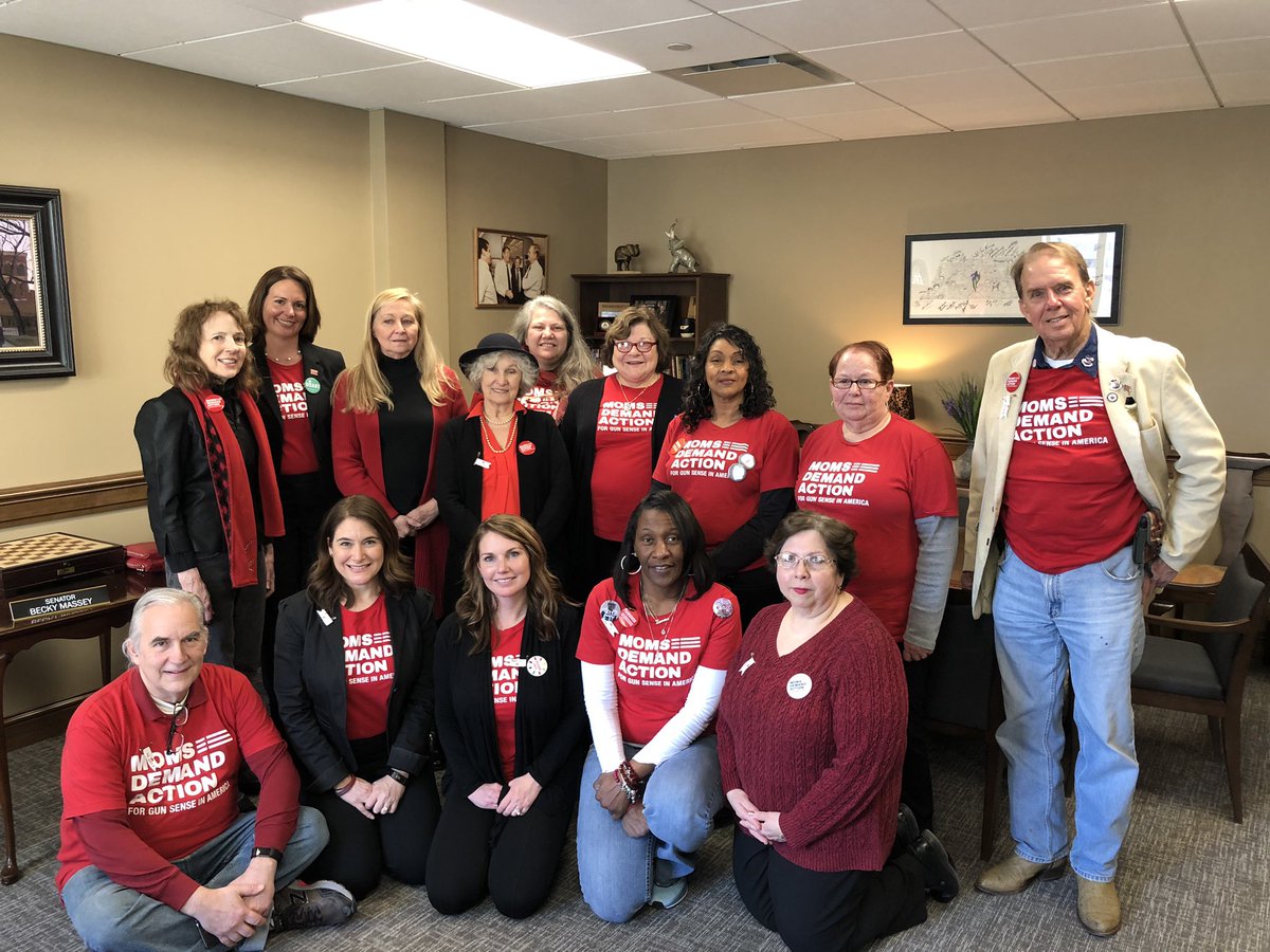We’re getting the word out about gun safety at the #TNLeg <a href="/MomsDemand/">Moms Demand Action</a>