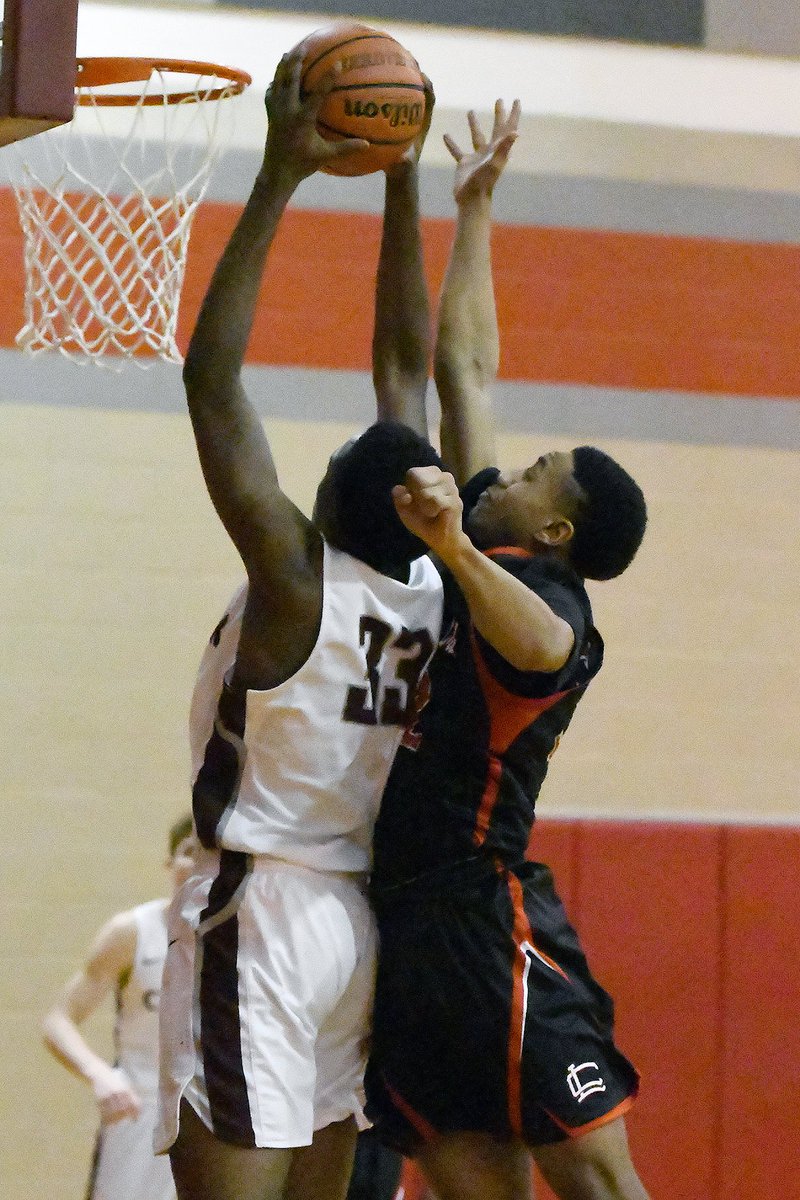 CyFairISD's tweet photo. District 14-6A boys' basketball players earn 2018-2019 league honors | https://t.co/1vmAYL3t7p #CFISDforAll 🏀 https://t.co/820brXLmZb