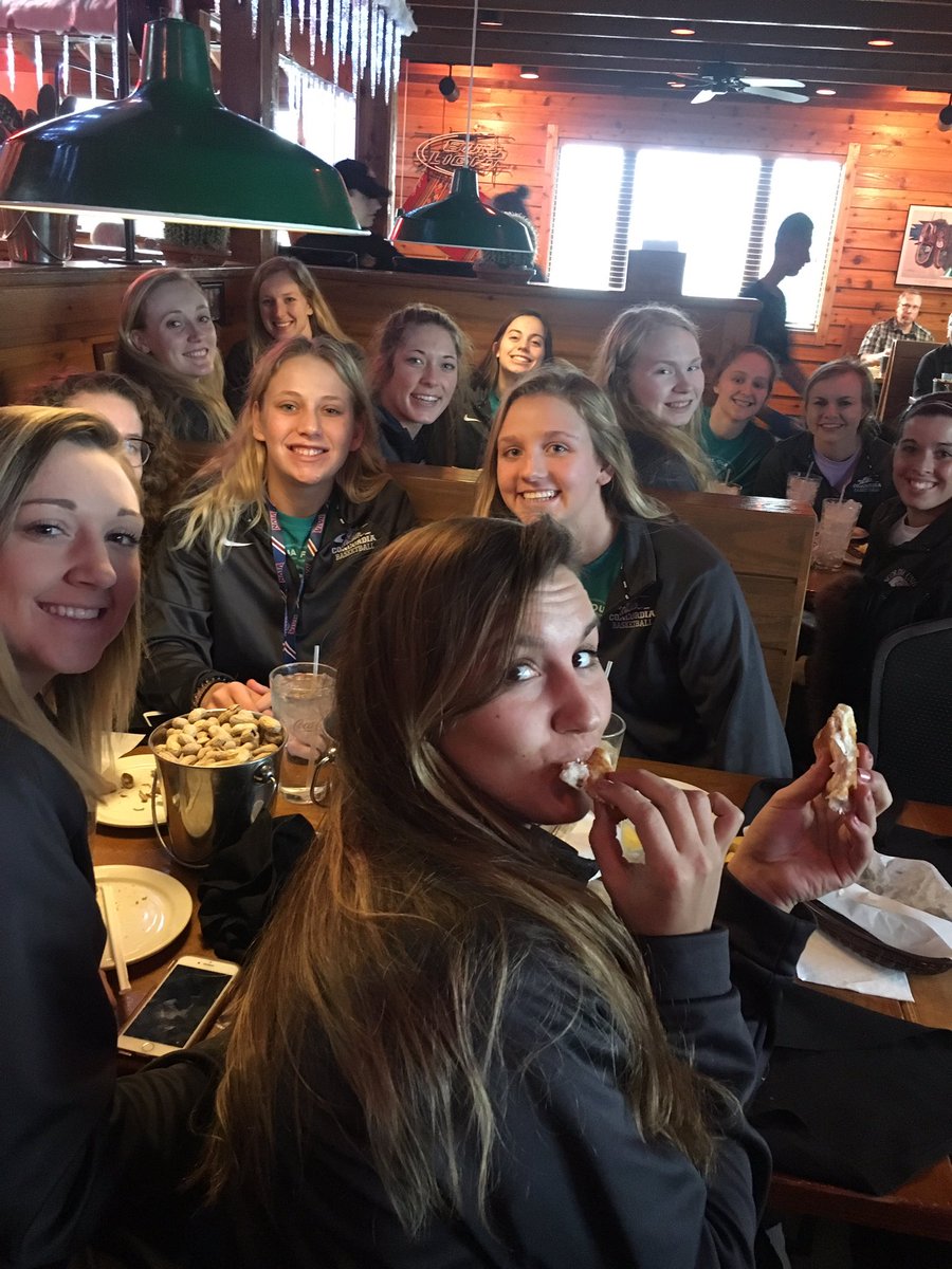 Wednesday’s are for rolls! 🍞