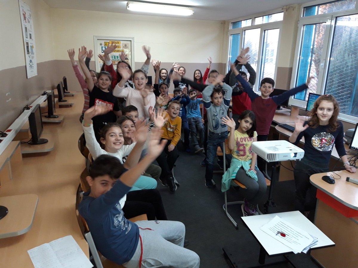 teacherka's tweet image. 4th graders in @oscegar in 🇷🇸 met their peers in New Jersey 🇺🇸 via @EmpaticoOrg #sparkempathy