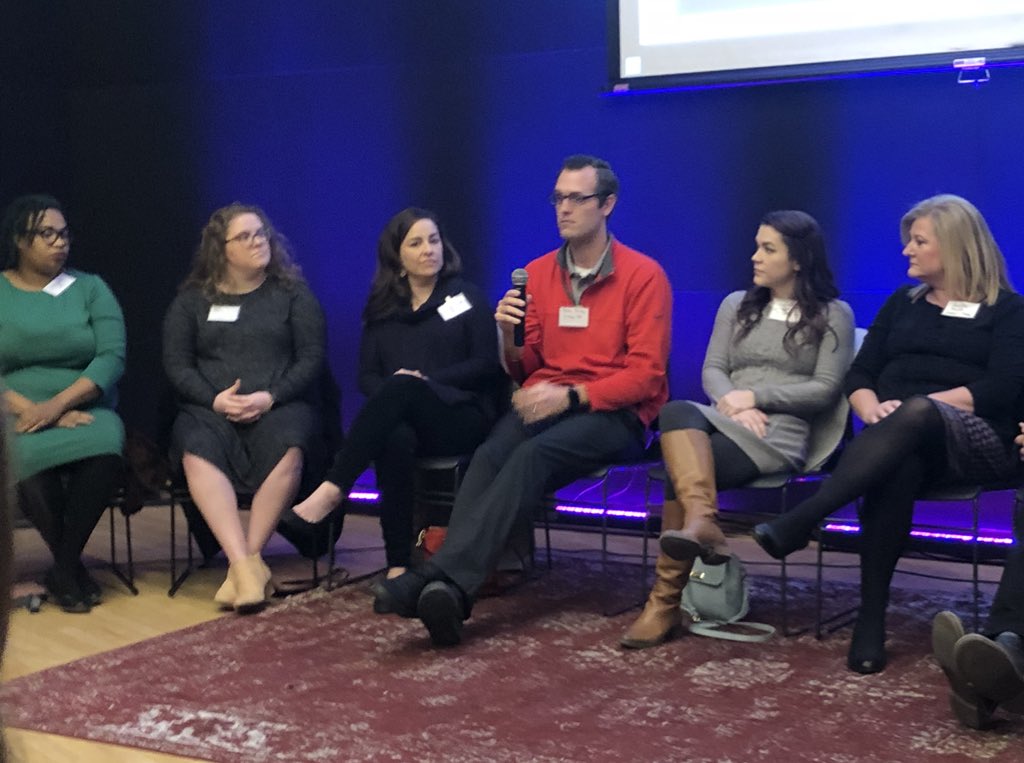 SkoolStartupLou's tweet photo. We want to #BeTheChange and break down the barriers teachers are facing when moving towards more innovative teaching. We can no longer be afraid and we must do what is right for our students. @WFPLNews #learndesignhustle #schoolstartuplou #InnovateForChange #WeAreJCPS https://t.co/tDbIbX1ZPG