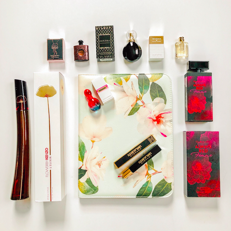 davelackie's tweet photo. It's our #CanadaBlooms Twitter Party Grand Prize Giveaway! I'm giving away this set of fresh floral scents + collector portfolio. To enter, follow @davelackie &amp; RT https://t.co/bFHmxM1Byj