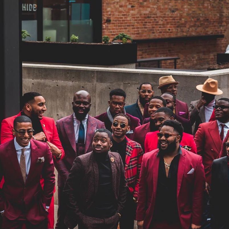 GrandGentlemen's tweet photo. Changing the narrative by coming together! ππ
Happy to be apart of the #DallasFlashMob! @BlackMenswear https://t.co/1gAvRqZawW