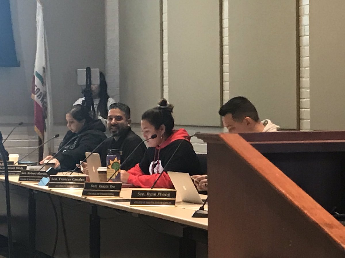 PerryContinente's tweet photo. .@daily49er. This week’s ASI Senate meeting is beginning now! #49ernow https://t.co/QcwmMq8hSQ