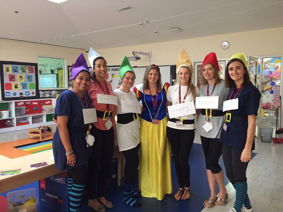 Hannahmay_ed's tweet photo. I am aware ‘World Book Day’ is mainly for children, however the staff at VHPS have gone all out this year #worldbookday19 #costumes #family #community @VHPS_FS2 @VHPS_FS1 @vhpsprincipal @VHPS_Events @ShonetteBason @GuilmetteAshley @KHDA @sc https://t.co/094VwCsPaR