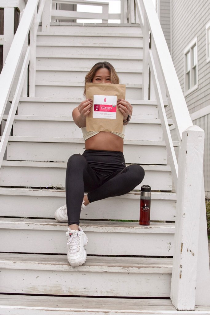 FitLifeTea's tweet photo. We're half way through the week. Can you see Friday yet?? 🙌🏼
.
.
.
#tea #teatox #fitlifecommunitea #detox #workout #motivation #fitfam #fit #fitspo #health  #motivation #quoteoftheday #quotes #inspiration #love #instagood #success #quote #love #training https://t.co/drlpwAQ37x