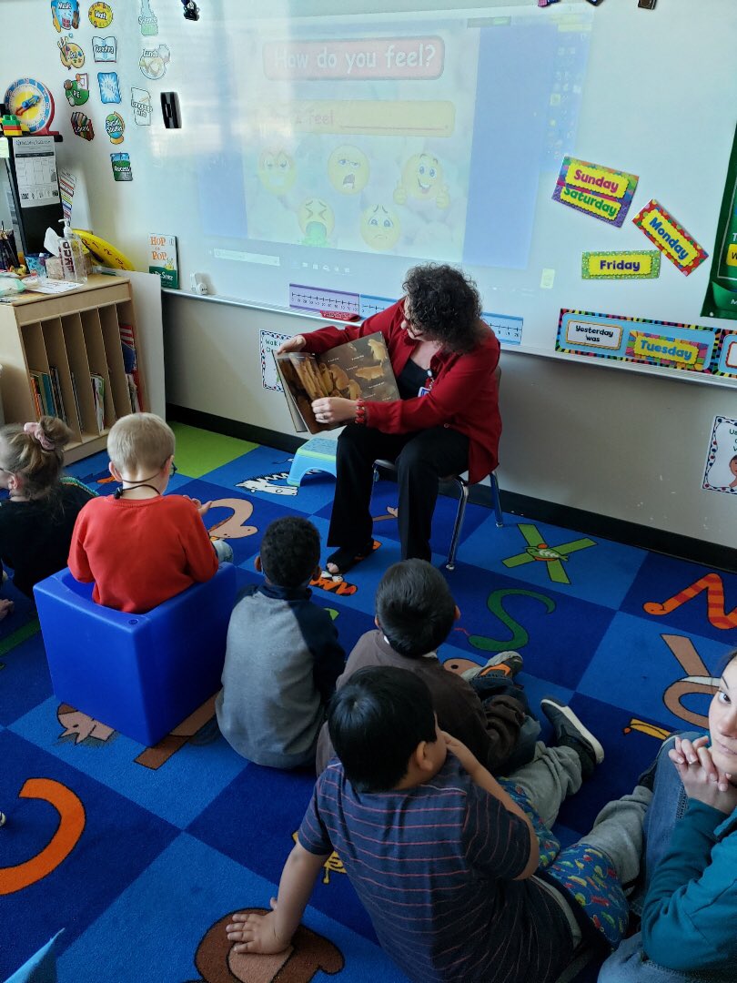 CoombsClass's tweet image. Thank Dr. Bruton for reading to our class today!!! @CoombsClass @DukeElem #ReadAcrossAmericaDay