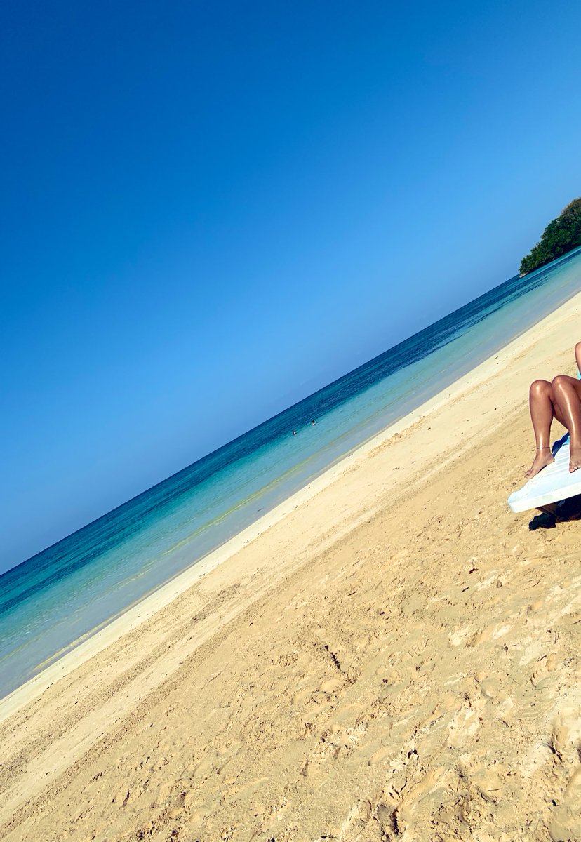 MimziiSkull's tweet image. #LetsGoToTheBeach #AshWednesday