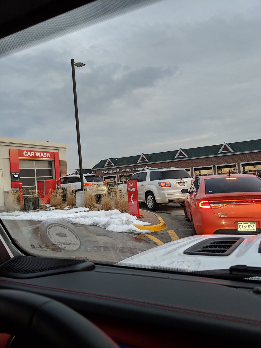 BrookeJ14's tweet photo. I really, really need to wash my Jeep. I'm committed, I can't bail now, not even with multiple cars in front of me. I'm going to be here forever...@CircleKStores #jeeplife #coloradowinters https://t.co/hdxpRuYNHS
