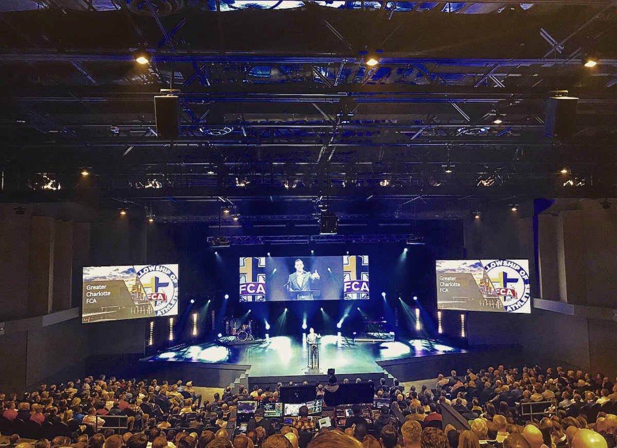 ryangloer's tweet photo. Last night was a night to remember for Greater Charlotte FCA. Praise the Lord for a powerful evening! Proud of my team for all of the hard work they put in to make this happen. Big thanks to Coach Swinney and to all who came out to join us! @FCAcharlotte #FCAcharlotte https://t.co/GUHA2iEF2O