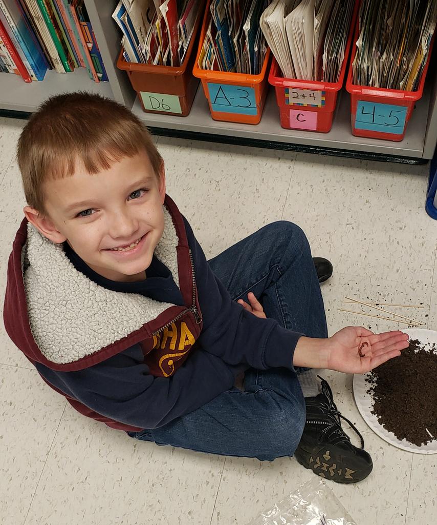 PLE First Grade tweet media