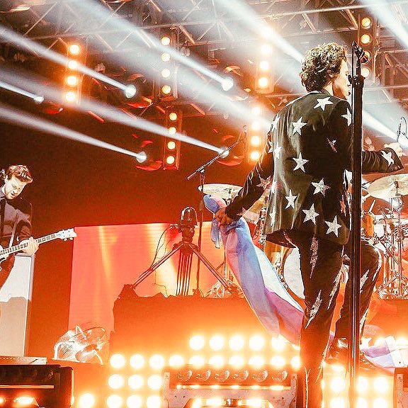 gabrielaed2's tweet photo. You’re still the one I want for life...
#iHeartAwards #BestCoverSong #StillTheOne https://t.co/sJHEMHAYJ6
