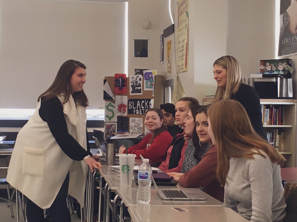 njstoy2019's tweet photo. It was a great day working with juniors in Mrs. Hietanen ‘s English class @ Morris County School of Technology in Denville. When I grow up, I hope...” Doodles connected to an upcoming unit on the American Dream. 📚 #njdoe #inspirenjteachers #teachlikemenj #morristech https://t.co/fWvkEM7Bxz