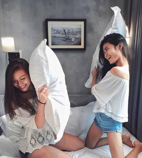 zenroomsph's tweet photo. Some people like to travel alone but some like it more in pairs! Tag your travel bff! 👯‍♀️

Book now 👉 https://t.co/GRv7qhq9cD
#staycationgoals https://t.co/WMeJmrM0oh