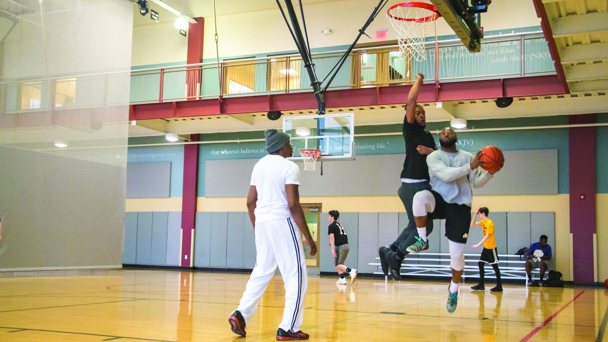 KrocQuincy's tweet photo. 🏀Sign up today to play! 🏀
‼️The deadline to register your team is March 8th.‼️
Men's recreational and competitive basketball leagues start March 18. 

#krocstrong #kroccommunity #basketballleague https://t.co/AWUGtSVXIl