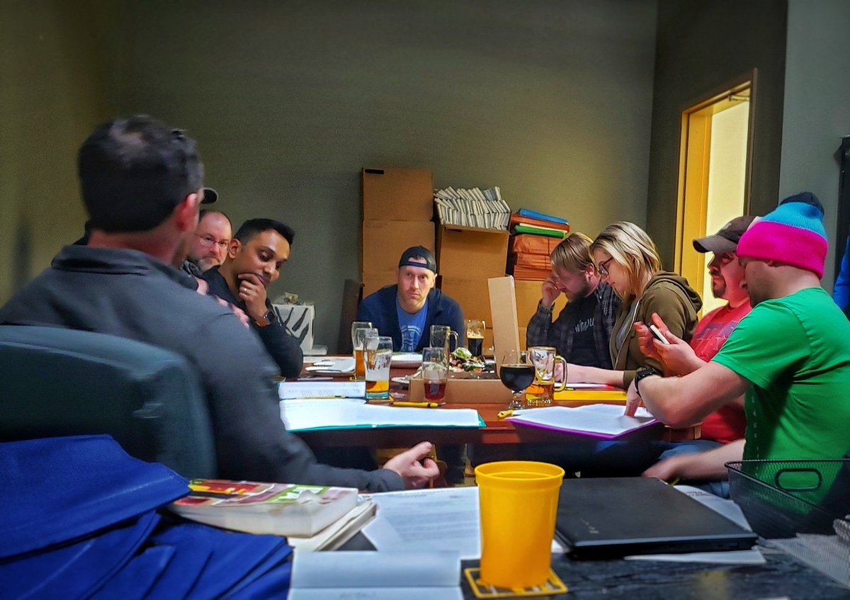 wolverinebeer's tweet image. We had a little meeting of the minds! Keep your eyes peeled for more info to come...

#keepitlocal #puremichigan
#annarbor #wolverine