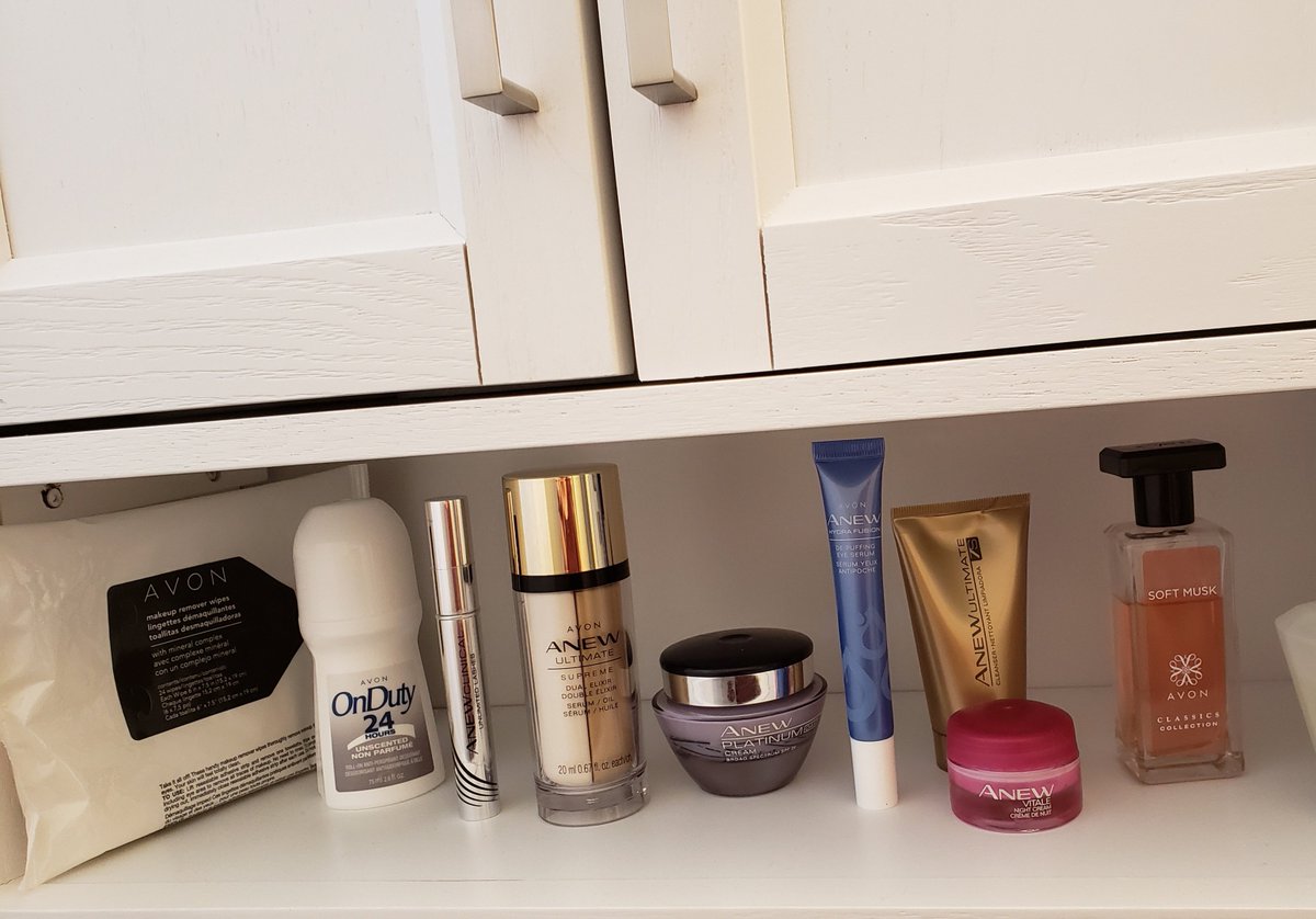 makeuplady419's tweet photo. Everything I use in my morning and evening #skincare regimen. Dual Elixir is the NEW addition. Be the first to get it! Visit my online store and use coupon code ELIXIR
@avoninsider #shelfie #dualelixir #avonrep #skincareroutine
https://t.co/p1xBsqNGfG https://t.co/LmjSTYHolG