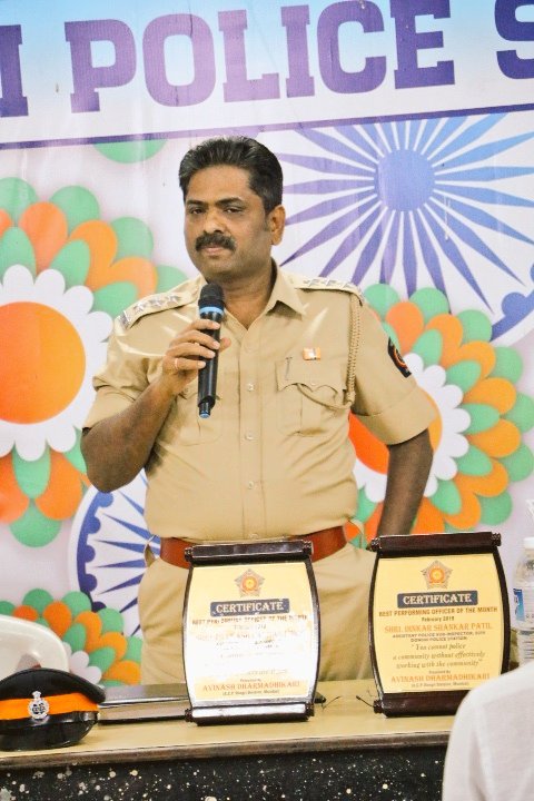 ANILGALGALIRTI's tweet image. Award for Best Performing Officer and Best Performing Ammaldar for month of Feb 2019 under #DongriPoliceStation and initiated by ACP #AvinashDharmadhikari @PIAvinashD @CMOMaharashtra @CPMumbaiPolice @DGPMaharashtra @MumbaiPolice @jitendradixit @sunilcredible @TulsidasBhoite