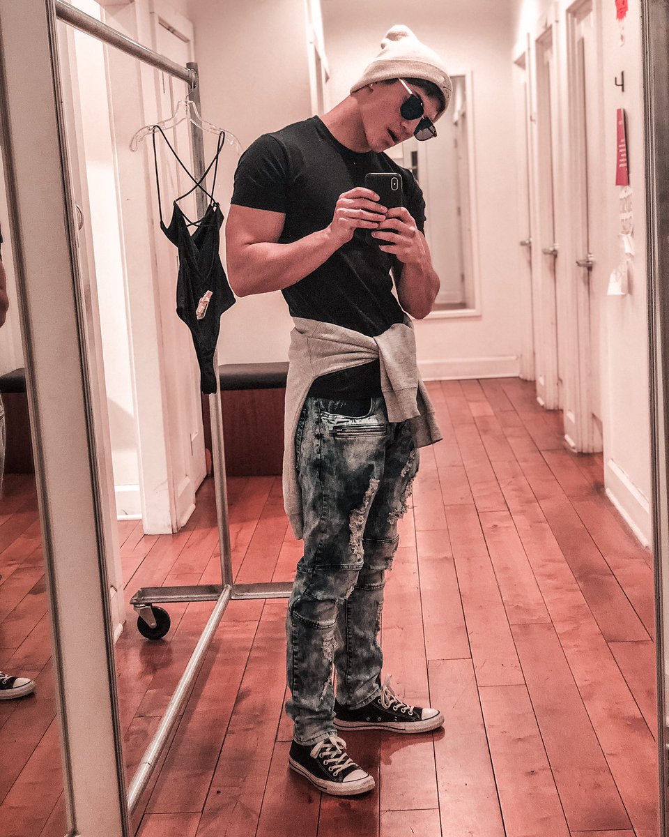 zanefoyofficial's tweet photo. Instagram saw it first https://t.co/ltACSjeNfX