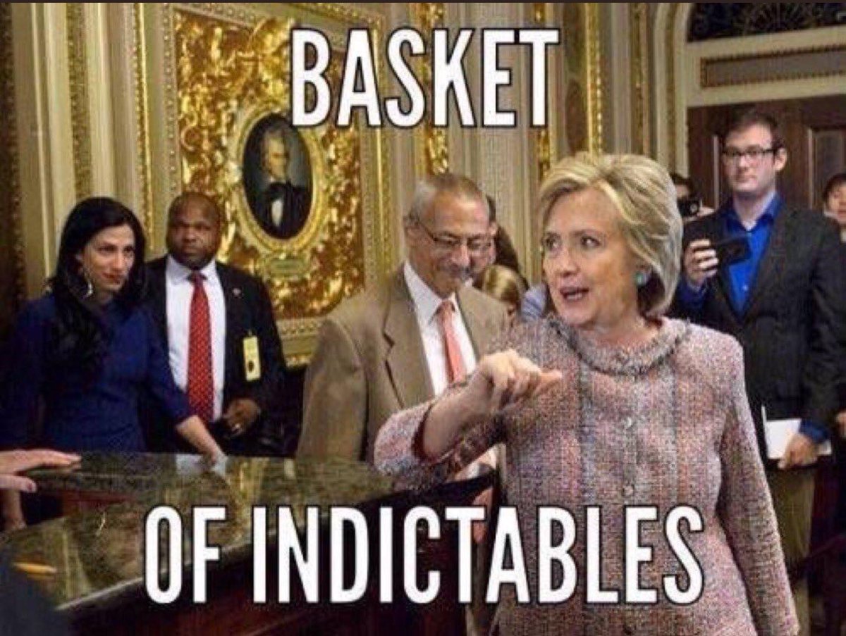 erenna_marie's tweet photo. @1776Stonewall @mitchellvii Well let's just hope that he doesn't move too late, like after they persecute him and #The81 others for things having nothing to do with politics.
#SessionsHuberNothing
#WhatSealedIndictments
#SickOfWaiting #ReadyToDropTheHammer
#LetsDoThisAlready https://t.co/m6xXo4JRq7