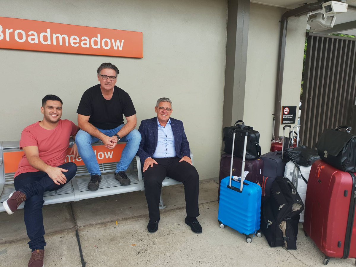 grantabbott's tweet image. There is always one leg of a national roadshow that doesn't go completely to plan... #traintime #wasntplanned #lyroadshow #lightyeardocs #thesmsfparty #grantabbott #selfmanagedsuper