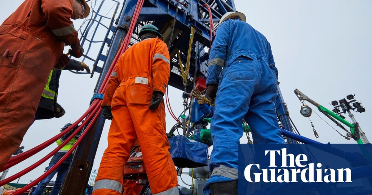 FrackFreeTweets's tweet photo. Congratulations to the UK anti-fracking movement!

"In a case brought by anti-fracking campaigners, the court found that it was material to consider scientific evidence, including the effects on climate change [...] and the government had failed to do so"

https://t.co/bvP3GcutOv https://t.co/WeFk5zMIa7