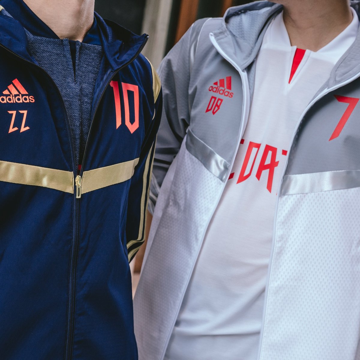 FootballAri's tweet photo. Available at @FootballAri & https://t.co/LLZtWKD1IC
#LIMITED_COLLECTION 🔥🔥🔥
จัดเต็มทั้งเสื้อผ้า และรองเท้า TR
@adidasfootball : ICON 25Y PACK ⚪️🔴⚫️
#arifootball
#DareToCreate #ZZ #DB https://t.co/V3FH9iqG8F