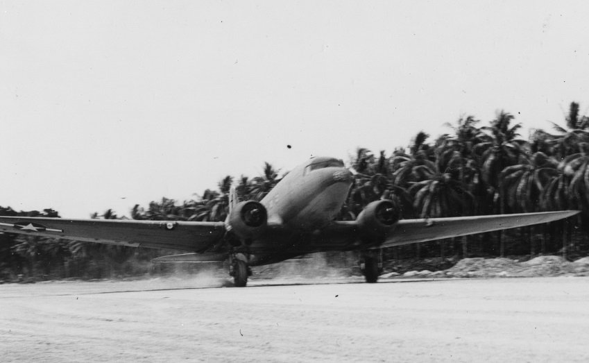 MarylandYank's tweet photo. 75 Years Ago Today: The first SCAT transports land on Green (Nissan) Island, led by #MAG25 R4D "35" (shown). The Allies' advance onto Green put strike aircraft and heavy bombers closer to both Rabaul and Kavieng.  #WWII75 #USMC #USAF #WW2 #WWII https://t.co/L1BNaCIk7w