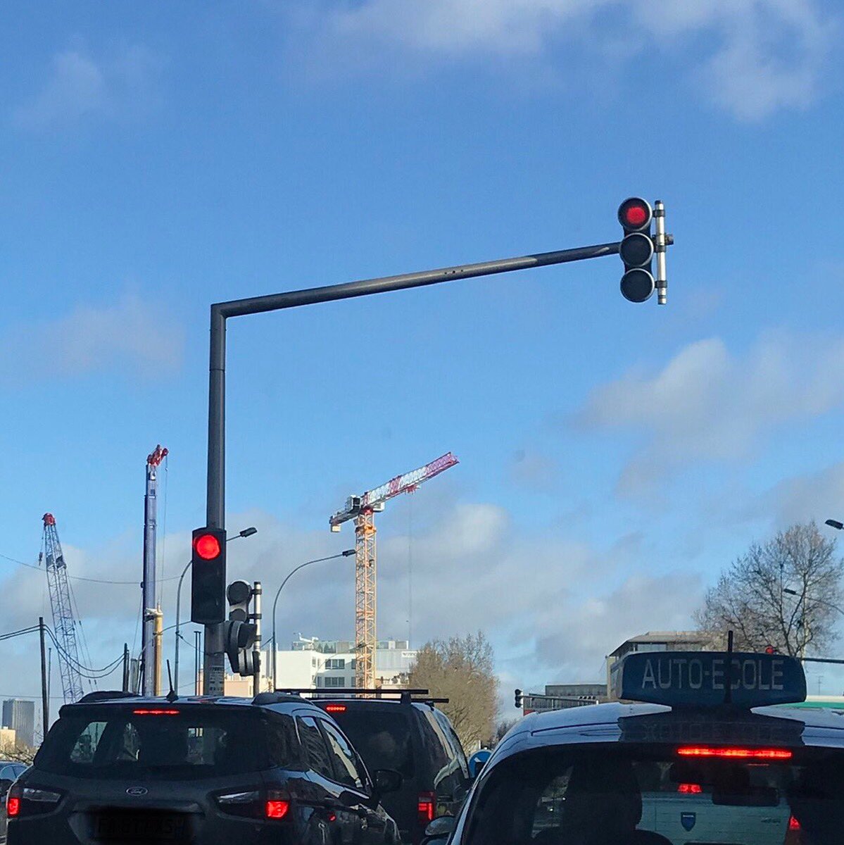 Halte là ! Cette grue n'ira pas plus loin #Magrueamoi 
<a href="/BDomergue/">Bernard Domergue</a>